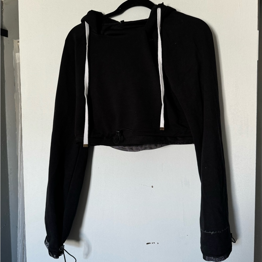 Gymshark Whitney Simmons cropped hoodie